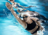 游泳对颈椎的好处 游泳能治疗颈椎病吗