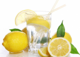 喝柠檬水的好处 喝柠檬水有哪些保健作用