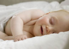 宝宝几个月可以枕枕头 刚出生的宝宝能枕枕头吗