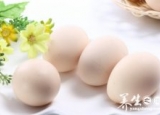 挑选鸡蛋的方法 辨别鸡蛋新鲜与否的窍门