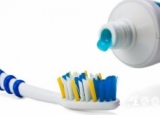 牙刷要常洗 秋季养生7个常识