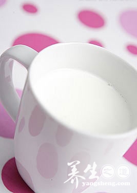 什么人不宜喝牛奶(2)