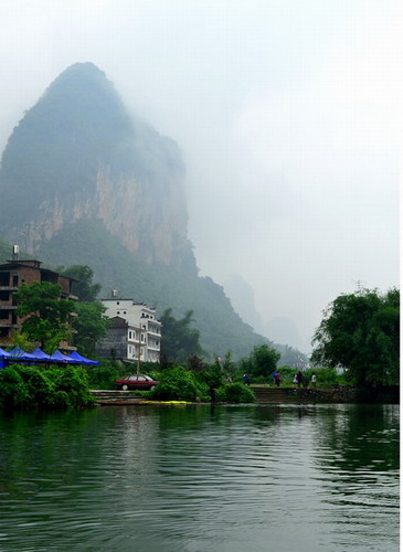 烟雨遇龙河(1)