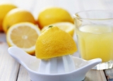 夏季如何泡制新鲜柠檬水？泡柠檬水什么水温最