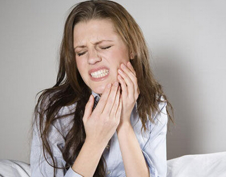 口腔溃疡症状 吃什么可以让口腔溃疡好的快