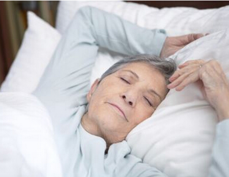 老年人失眠怎么办 失眠偏方有效果