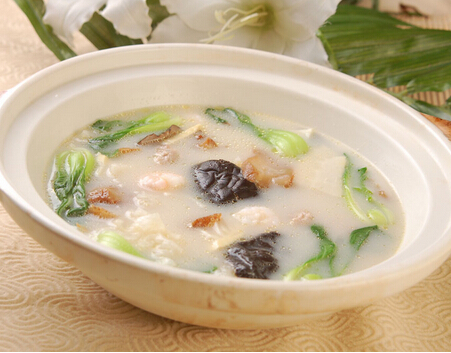 冬季养生汤 常吃汤可以滋补身体又暖身