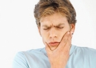 造成口腔溃疡的原因有哪些？