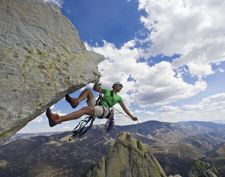 户外运动 攀岩技巧教你学会攀岩