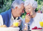 便秘治疗 老年人解决便秘问题从饮食开始