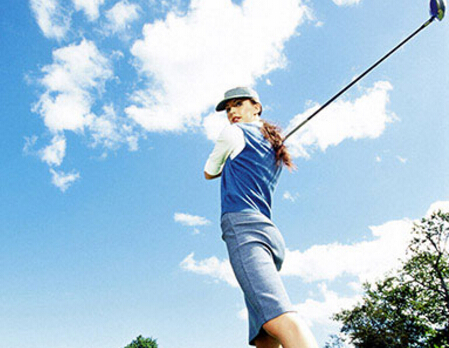 打高尔夫的五大养生方法