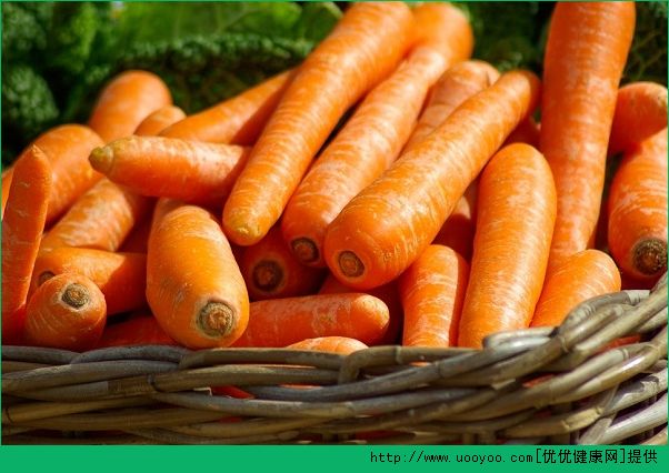 胡萝卜的功效 胡萝卜怎么吃最有营养？(1)
