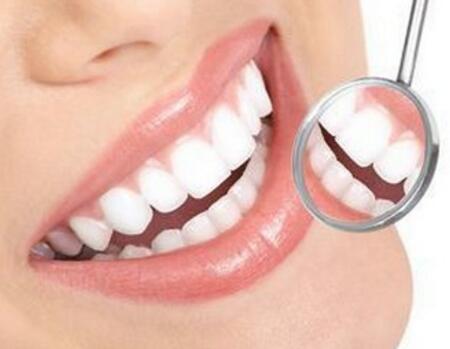 牙龈出血 口腔牙龈疾病该怎么治疗
