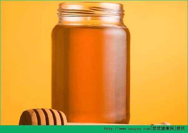 肺炎喝蜂蜜水有什么好处？喝蜂蜜对肺炎有什么帮助？(4)