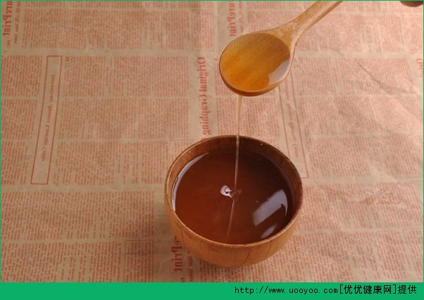 肺炎喝蜂蜜水有什么好处？喝蜂蜜对肺炎有什么帮助？(3)
