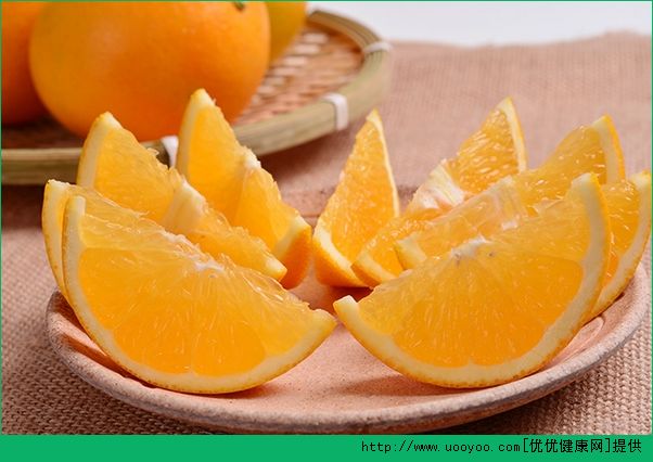 橙子可以和酸奶一起吃吗？橙子和酸奶能榨汁吗？(1)