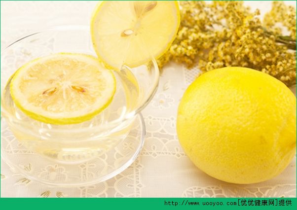 柠檬片泡水的副作用 喝柠檬水的坏处(5)