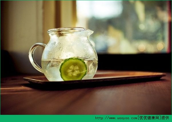 喝柠檬水能减肥吗？柠檬水怎么喝减肥(1)