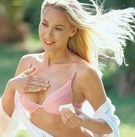 产后恢复 防止乳房变形的按摩法