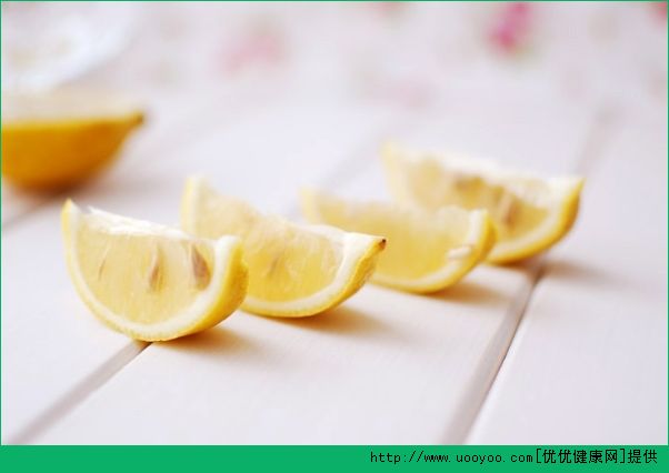 柠檬水是酸性还是碱性？每天喝柠檬水会变成酸性体质吗？(4)