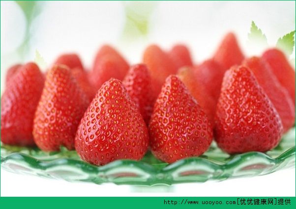 草莓含有什么维生素？草莓维生素C含量高吗？(2)