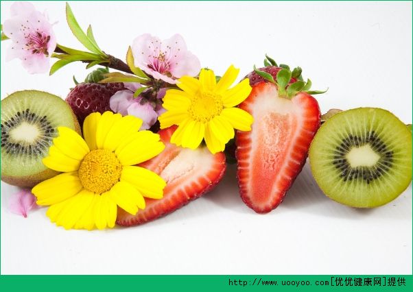 猕猴桃和草莓可以一起吃吗？猕猴桃和草莓一起吃好不好？(4)