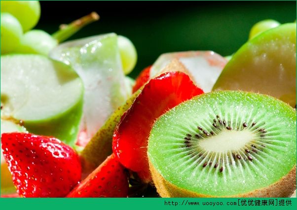 猕猴桃和草莓可以一起吃吗？猕猴桃和草莓一起吃好不好？(3)