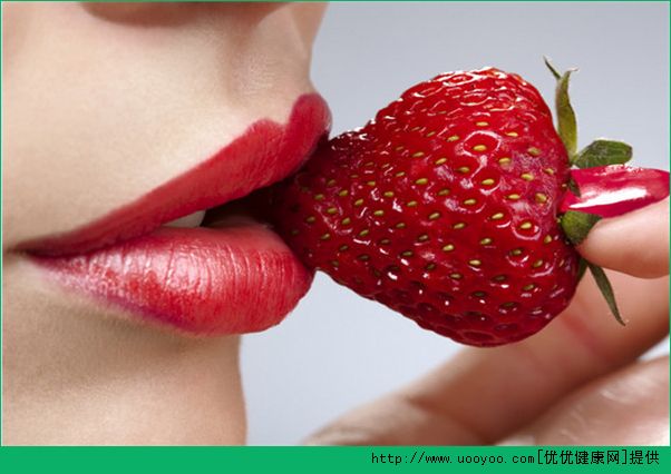 草莓有什么营养？吃草莓的好处和坏处(4)