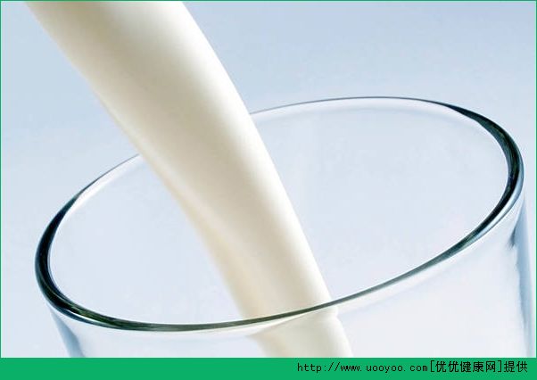牛奶什么时候喝最好？早上喝牛奶好还是晚上好？(3)
