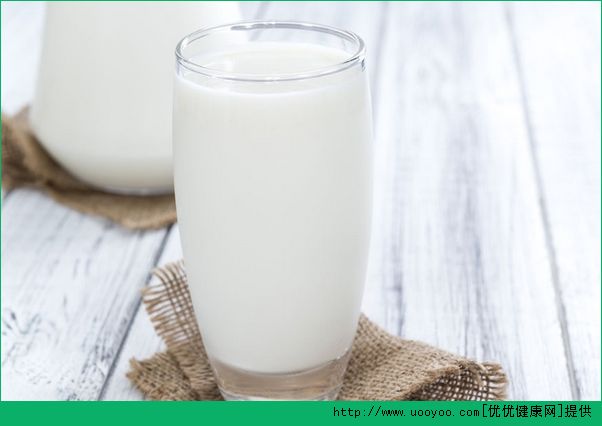 睡觉前喝牛奶好吗？睡觉前喝牛奶会长胖吗？(5)