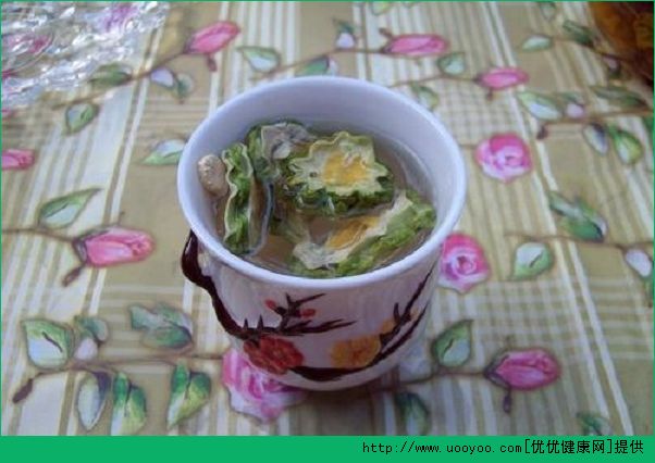 苦瓜能和绿茶一起泡茶喝吗？苦瓜和绿茶泡茶好喝吗？(3)