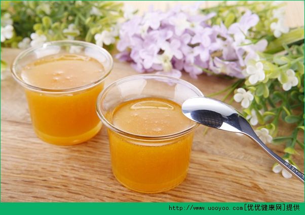 饭前吃蜂蜜好还是饭后？饭前喝蜂蜜水的好处(3)