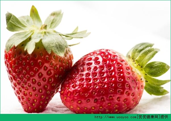 草莓变软了还能吃吗？怎么判断草莓是否坏了？(4)