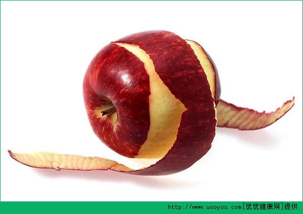 苹果削皮好还是不削皮好？苹果削皮吃还有营养吗？(1)