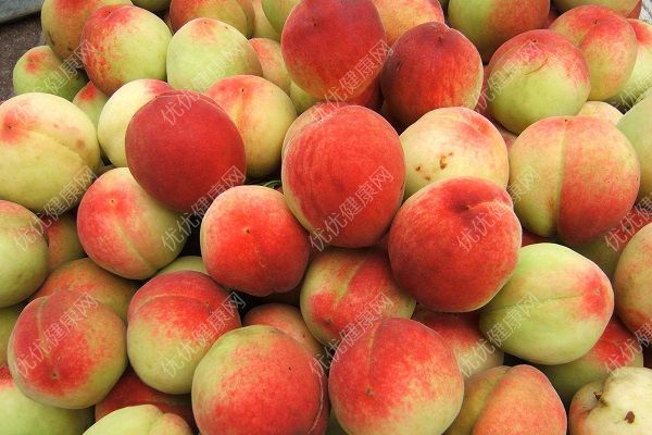 桃子对人体有什么好处？吃桃子有什么好处和坏处？(3)