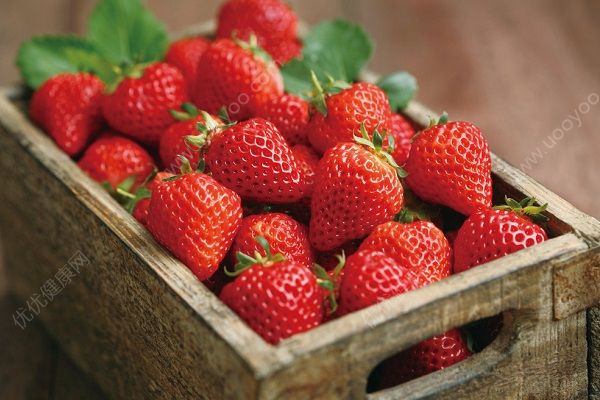 桃子和草莓一起吃好吗？草莓和桃能一起吃吗？(1)