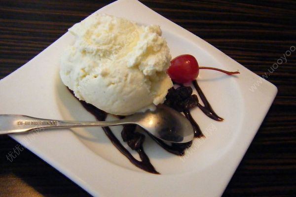 拔牙后能吃冰淇淋止血吗？吃冰淇淋有什么好处？(4)