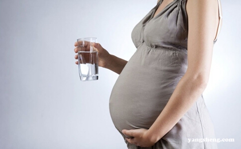 孕妇养生| 孕妇一天喝水的时间表