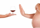 哺乳期妈妈可以喝酒吗？？