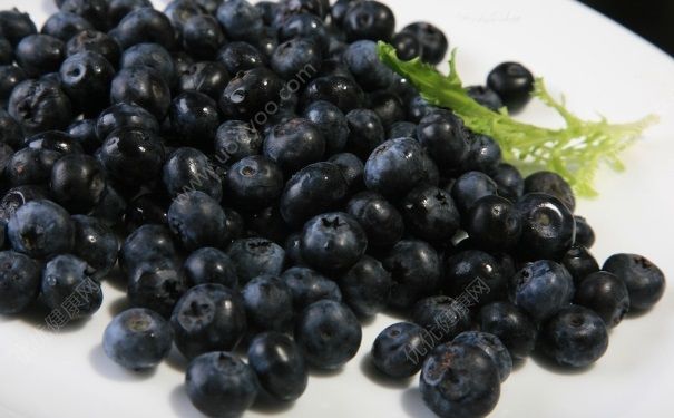 蓝莓和芒果能一起吃吗？蓝莓芒果一起吃好吗？(2)