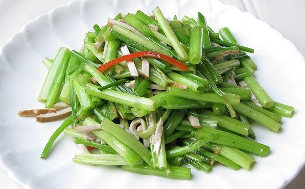芹菜与韭菜能同吃吗？芹菜和韭菜一起吃好吗？(4)
