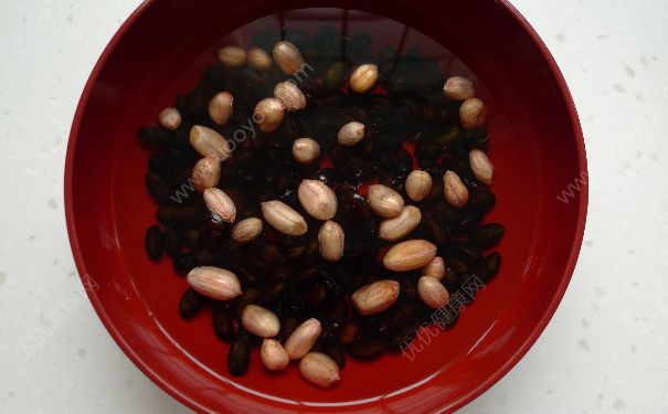花生和黑豆能一起打豆浆吗？花生可以和黑豆打豆浆吗？(1)