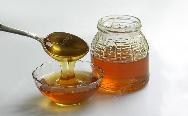 芹菜与蜂蜜榨汁的功效？芹菜和蜂蜜一起吃的好处有哪些？(3)