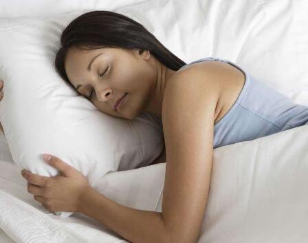 睡觉不用枕头对睡眠的影响