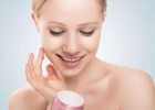油性皮肤怎么改善 出油皮肤护理方法