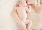 哺乳期感冒还能母乳喂养？