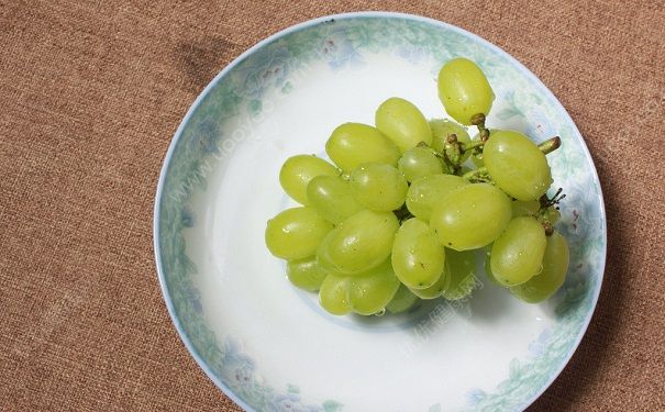 芹菜葡萄能榨汁和吗？芹菜和葡萄一起吃有什么好处？(3)