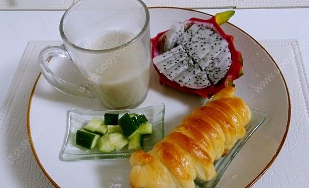 火龙果和黄瓜能一起吃吗？火龙果和黄瓜一起榨汁好吗？(2)