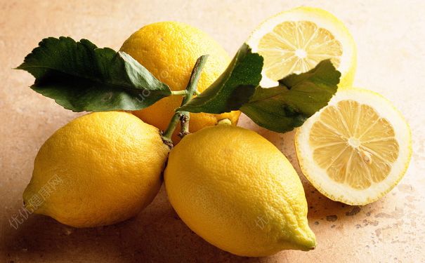 红枣和柠檬可以一起泡水喝吗？红枣和柠檬泡水的功效(4)