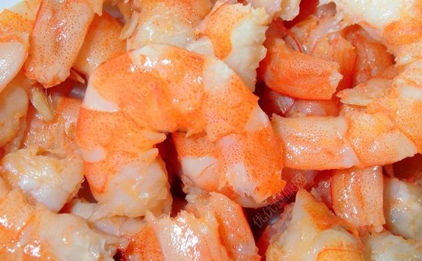 豇豆可以和虾一起吃吗？豆角炒虾仁的做法(5)